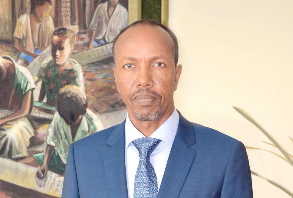 Central Bank governor vaunts currency stability 