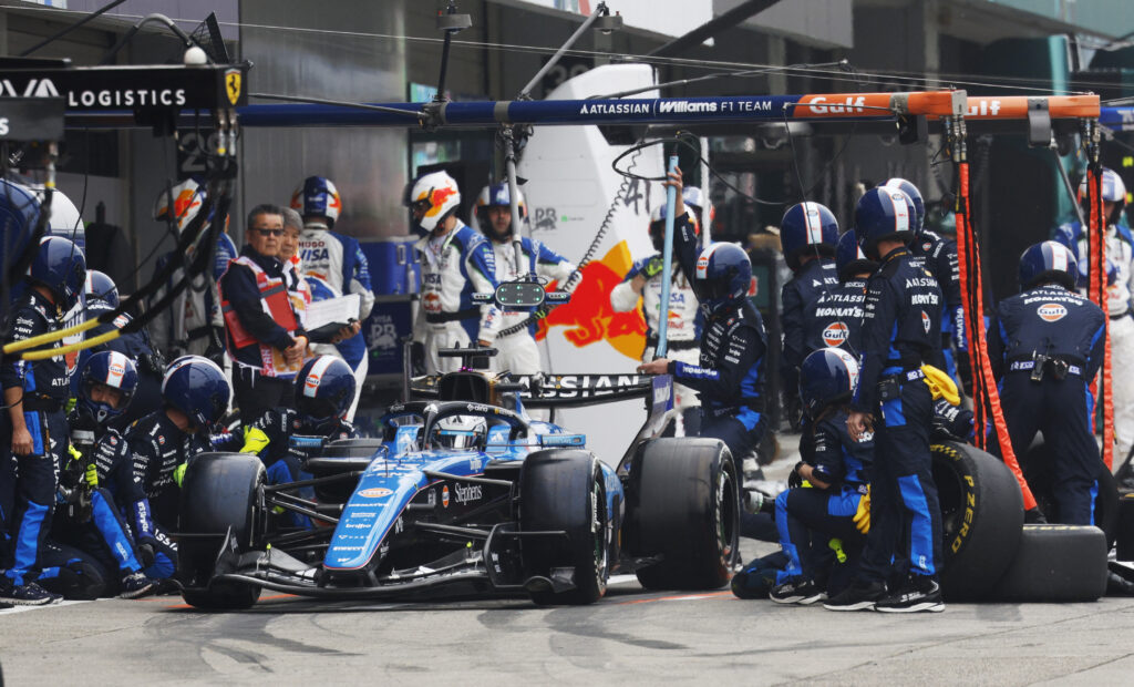 Ramaphosa to attend F1 Grand Prix to lobby for South African race